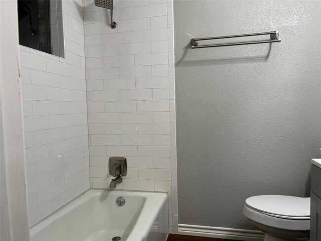 Building Photo - 1619 Cripple Creek Dr