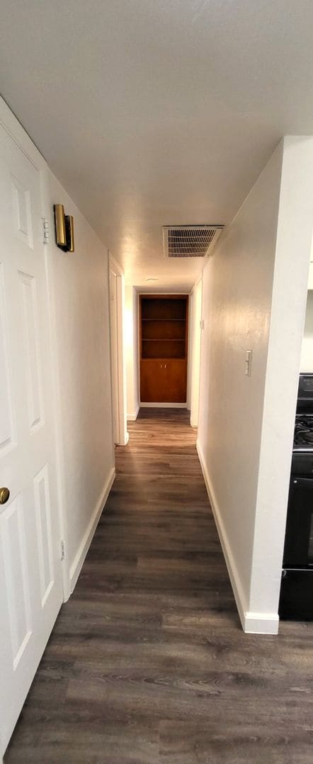 Building Photo - NICE 4 BED 2 BATH CORNER LOT HOME!!!!