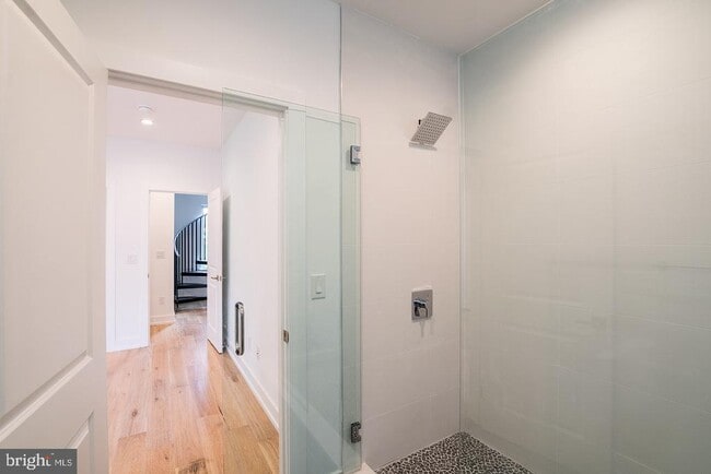 Building Photo - 119 Greenwich St