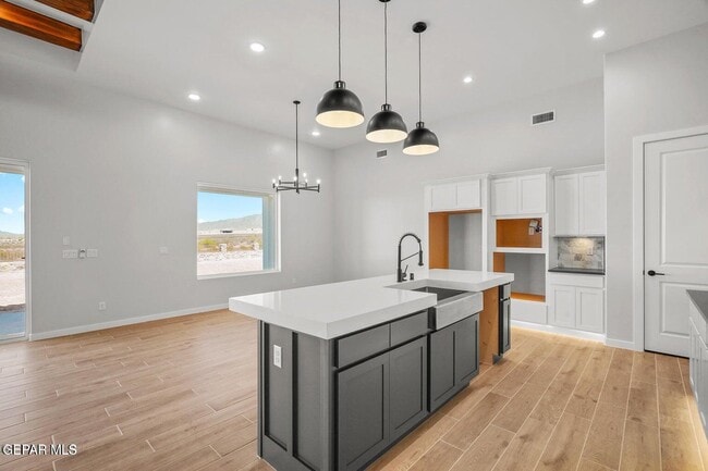 Building Photo - 7305 Cimarron Rim Dr