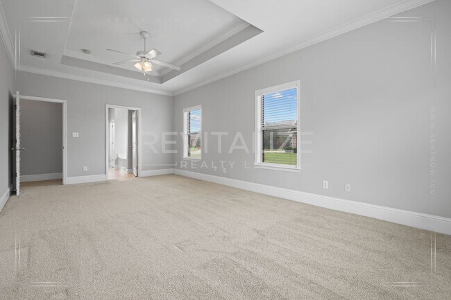 Building Photo - 11070 Courtland Ct