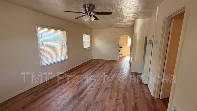 Building Photo - 1541 Olive St