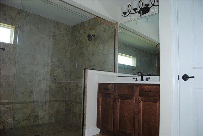 Building Photo - 1167 SE 63rd Ct Rd