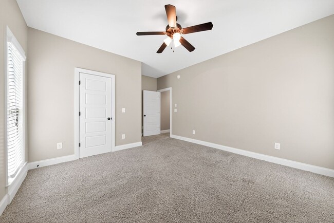Building Photo - 9027 Cimarron Ct