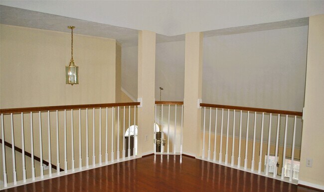 Building Photo - 3140 Markscott Dr