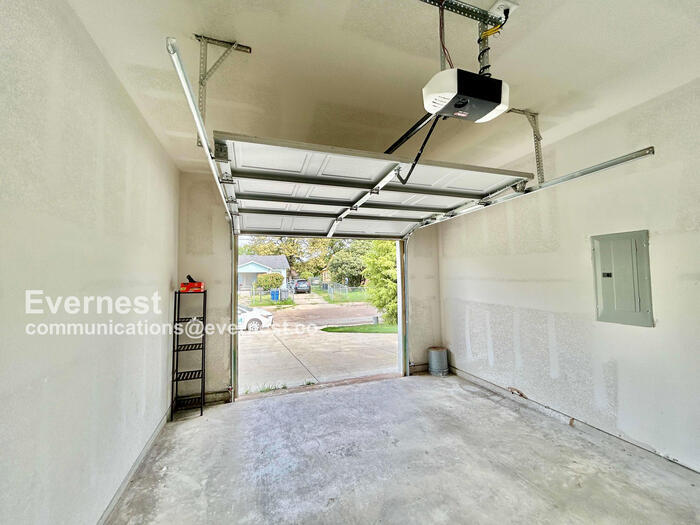 Building Photo - 3910 Copeland St