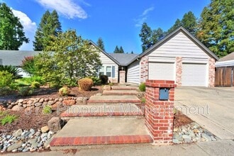 Building Photo - 9221 Rock Canyon Way