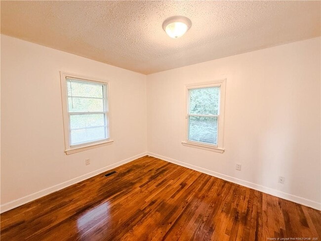 Building Photo - 4216 Rosehill Rd