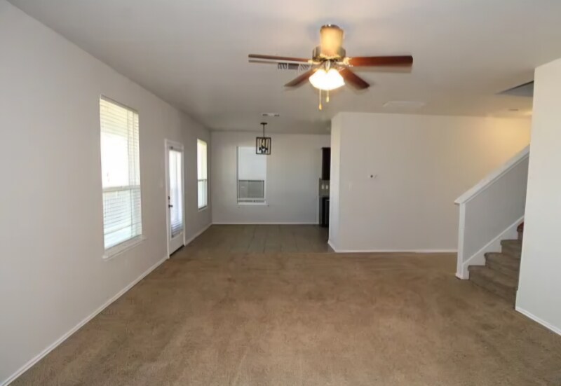 Building Photo - 2306 Jesse Dr