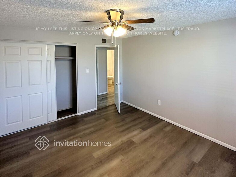 Building Photo - 3459 E Friess Dr