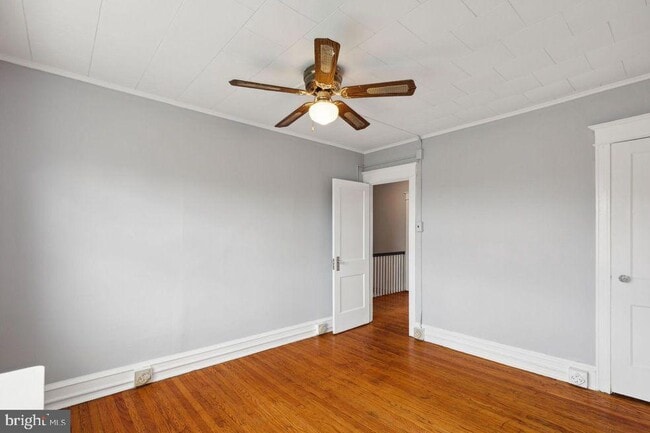 Building Photo - 1214 Van Kirk St