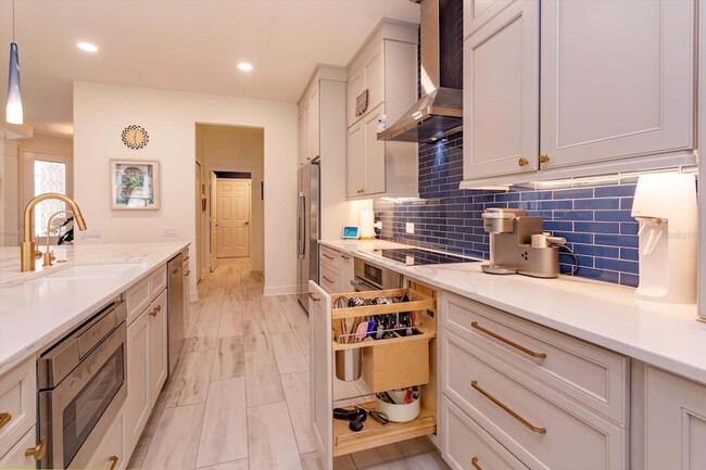 Building Photo - 8556 Vía Bella Notte