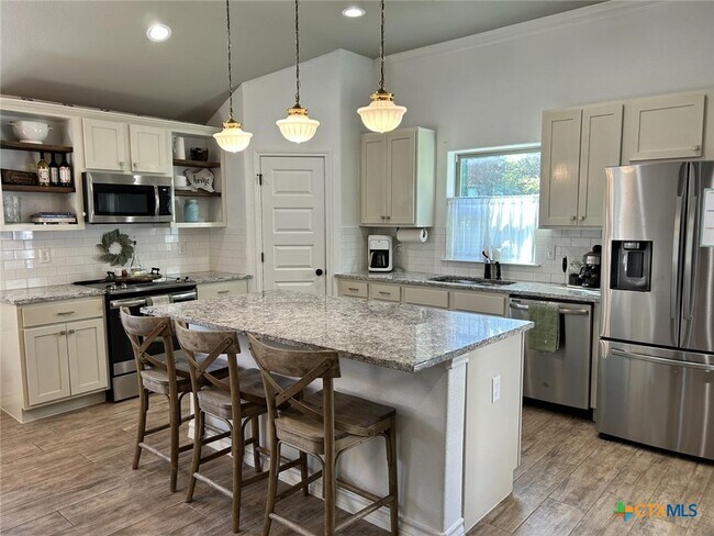 Building Photo - 2611 Bolzano Trl