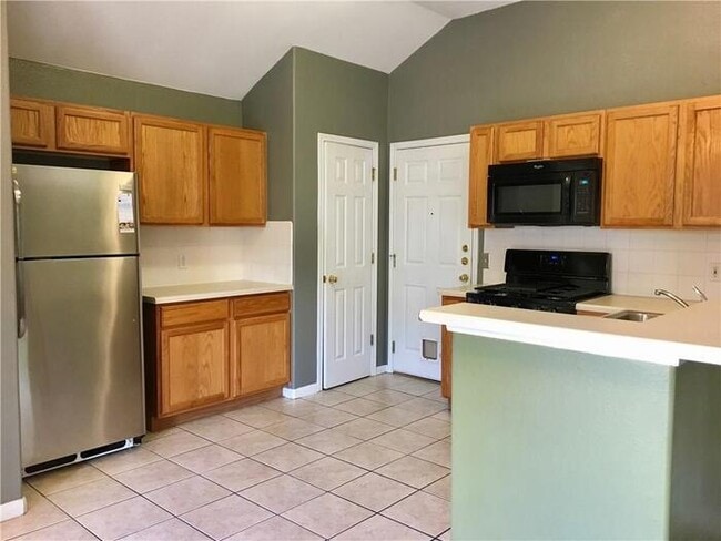 Building Photo - 1010 Gulf Way