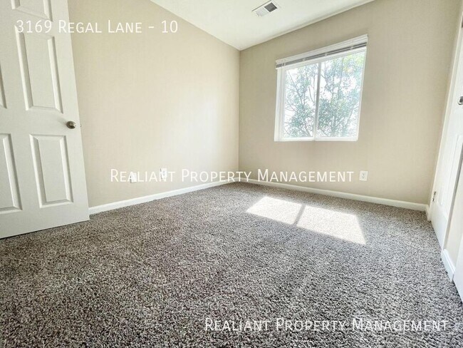 Building Photo - 3169 Regal Ln
