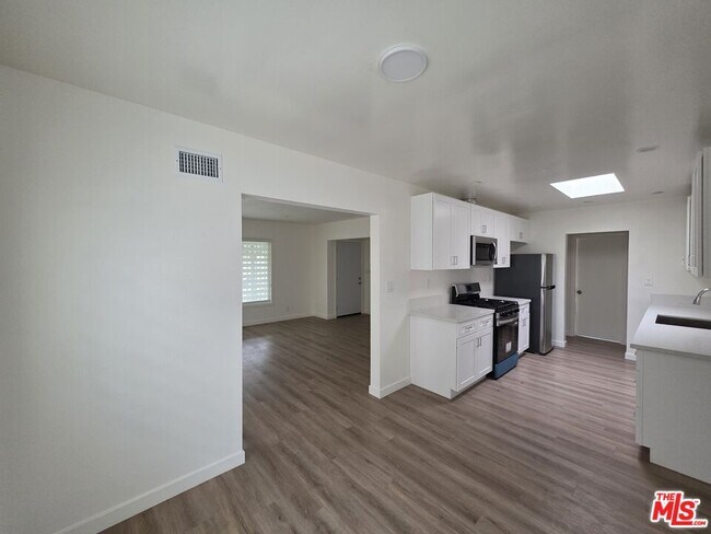Building Photo - 2908 141st Pl