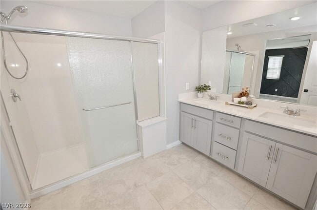 Building Photo - 11561 Cedar Shore Ave