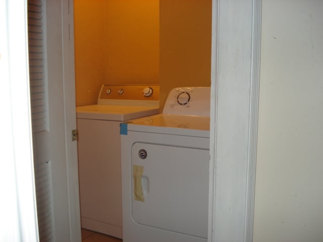 Building Photo - 8 Bay Ave