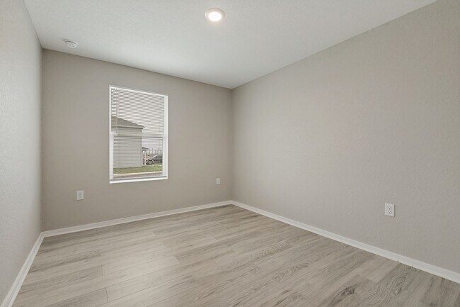 Building Photo - CHARMING 4-BEDROOM IN NEWLY CONSTRUCTED VALLE SOL