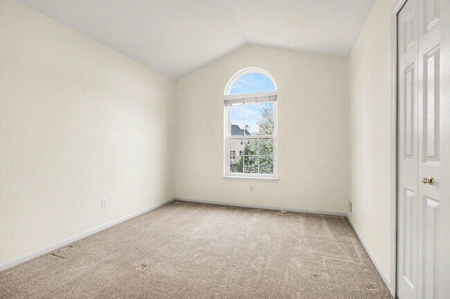 Building Photo - 1411 N Bay Dr