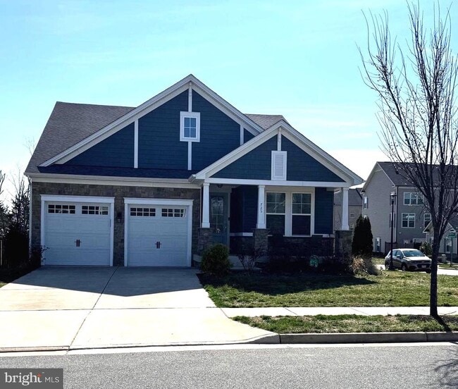 Building Photo - 725 Coastal Ave