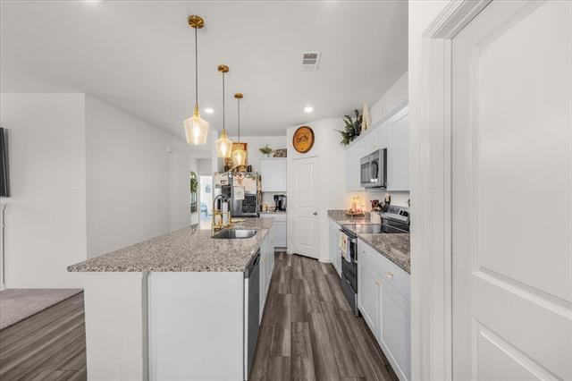 Building Photo - 4916 Knob Dr