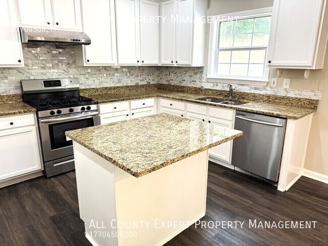Building Photo - 1794 Taylor Oaks Dr