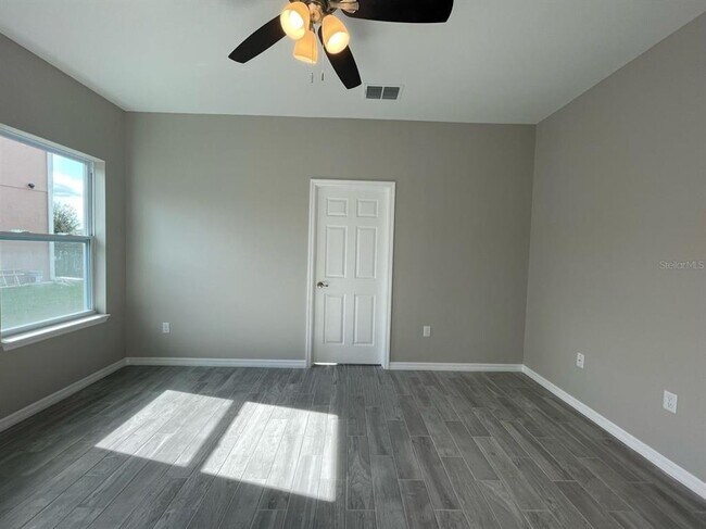 Building Photo - 407 Bedlington Ct