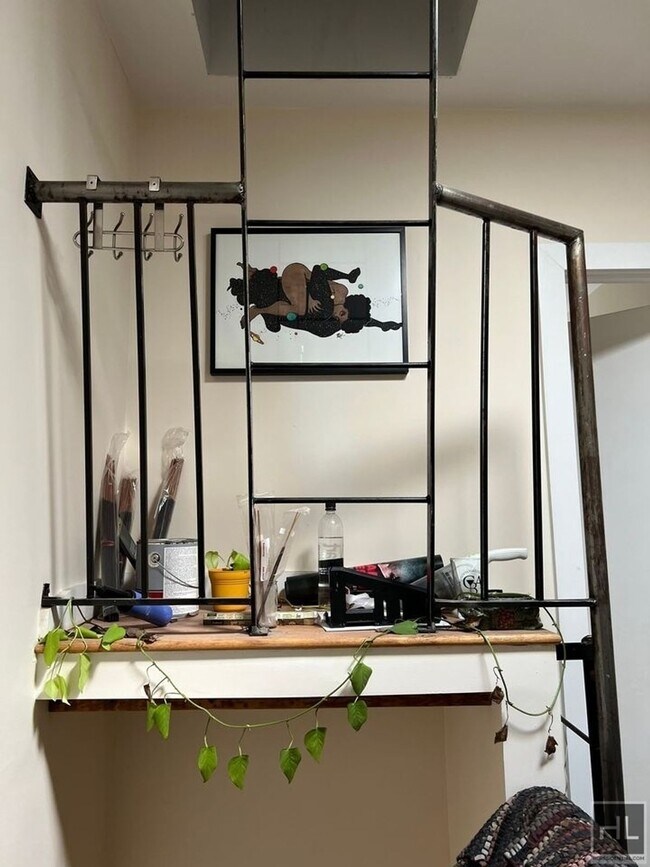 Building Photo - COOPER STREET