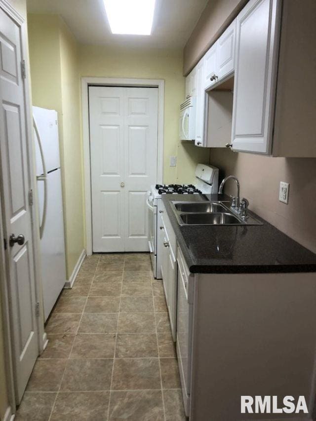 Building Photo - 1326 E 38th St