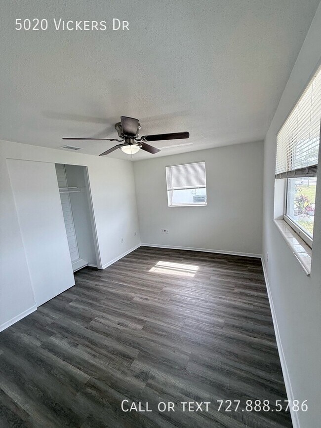 Building Photo - 5020 Vickers Dr