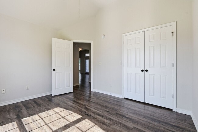 Building Photo - Claremore | 3 Bed | 2 Bath | Large Backyard