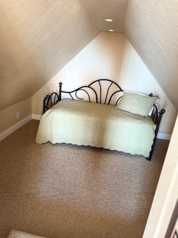 Building Photo - 3045 Red Bluff Cir