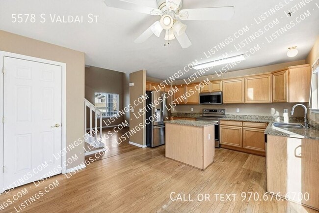 Building Photo - 5578 S Valdai St