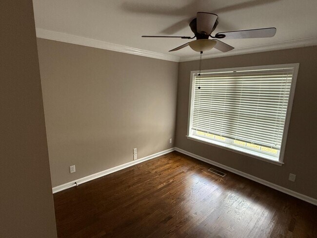 Building Photo - 3125 Hwy 49 E