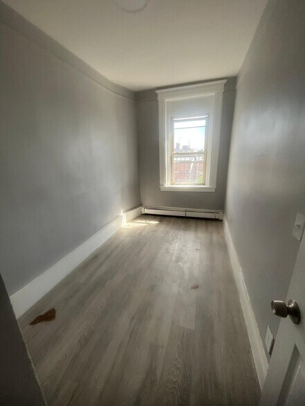 Unit 7 - 45 Jones St