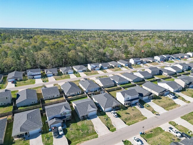 Building Photo - 15708 Del Norte Dr
