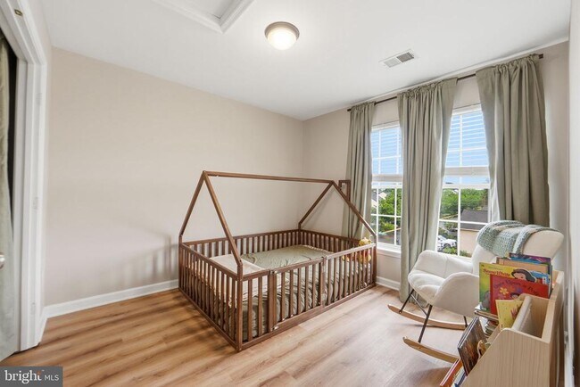 Building Photo - 15058 Danehurst Cir