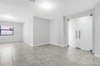 Building Photo - 2541 SE 1st St