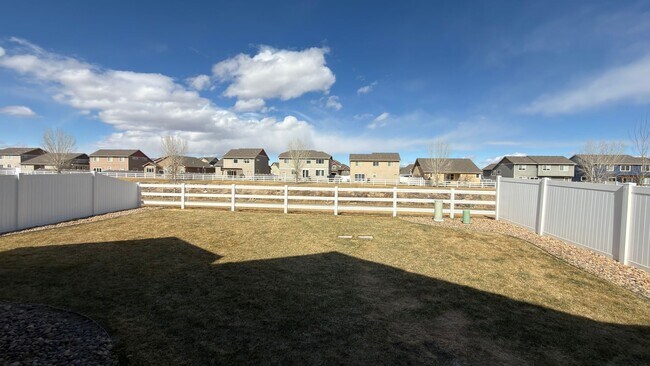 Building Photo - Great Home in Windsor