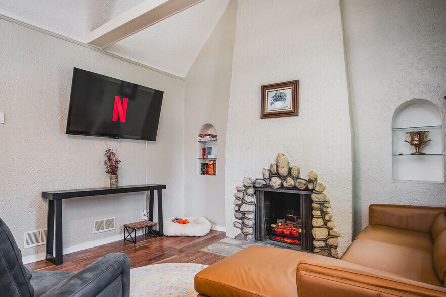 Building Photo - 40608 102nd Pl