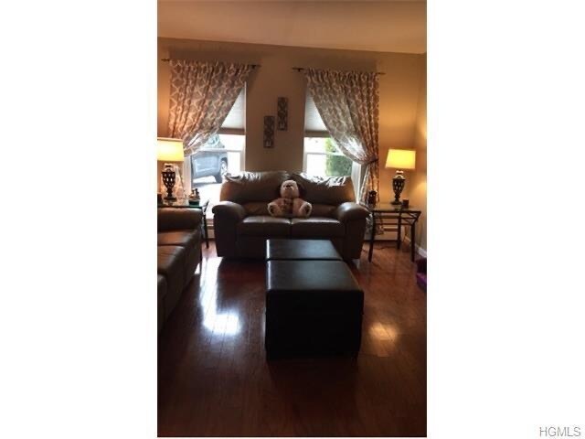 Building Photo - 5 Woodland Trail