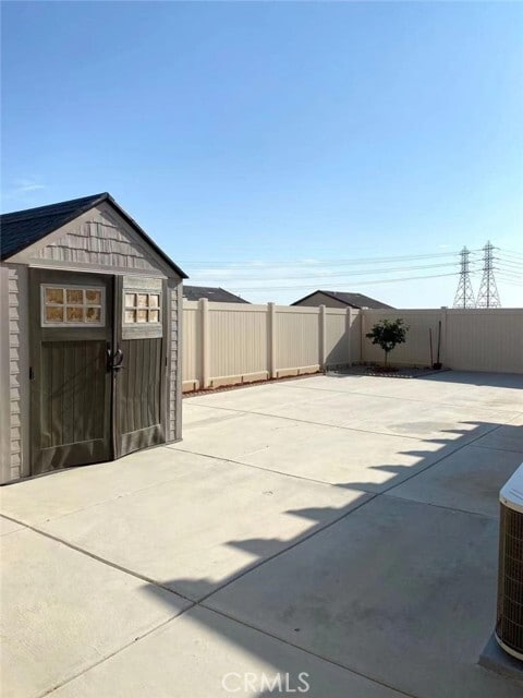 Building Photo - 1055 Raven Ct