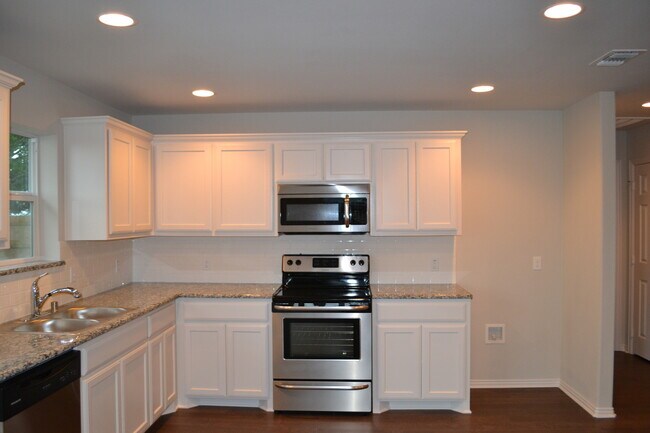 Building Photo - House for Lease in Sherman