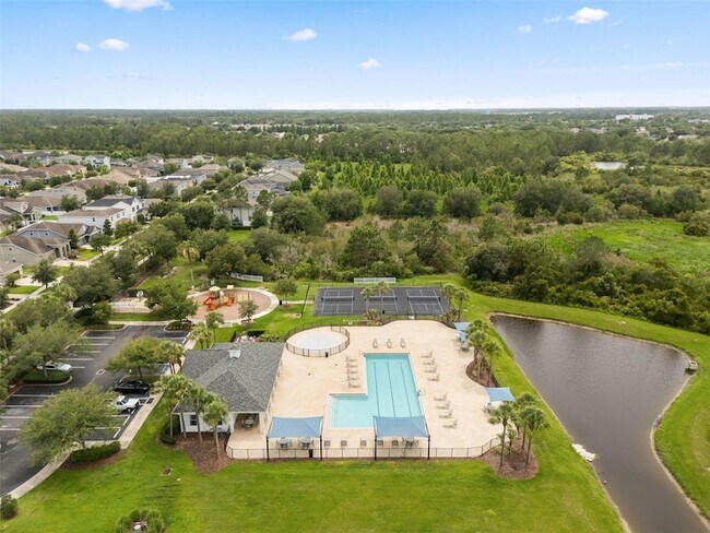 Building Photo - 33301 Darley Dl Trl