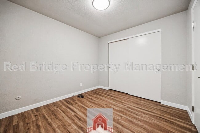 Building Photo - 3440 SE 8th Ave