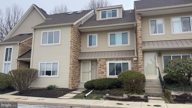 Building Photo - 342 Brigade Ct