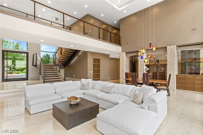 Building Photo - 98 Sun Glow Ln