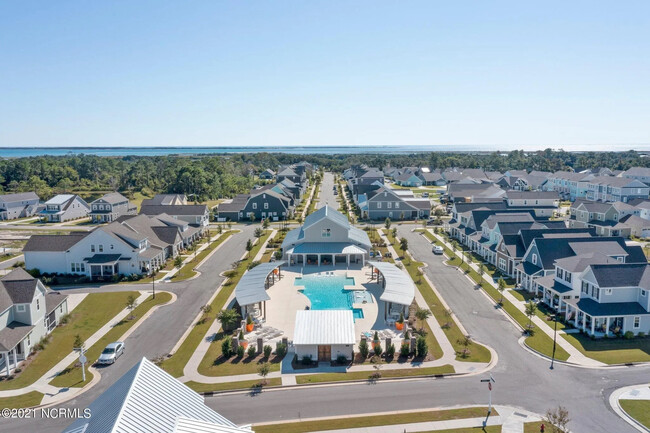 Building Photo - 332 Gannet Pl