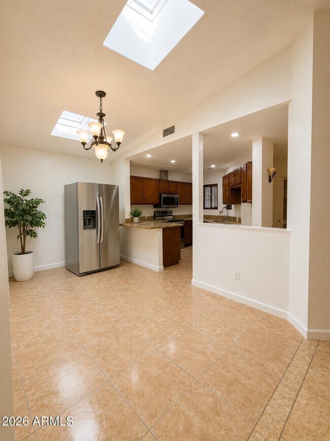 Building Photo - 11140 N 82nd Ln